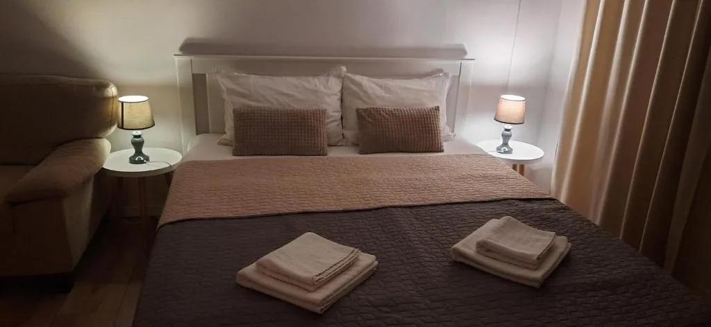 Image 1 of Lyra Apartment