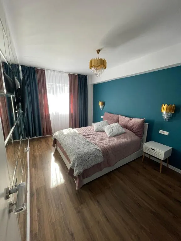 Image 1 of Marie Luxury Flat Coresi