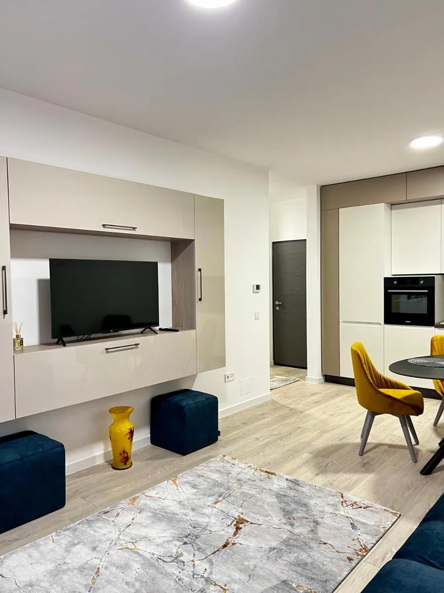 Image 7 of Mirandis Apartments – Comfort & Private Parking Near Coresi Mall