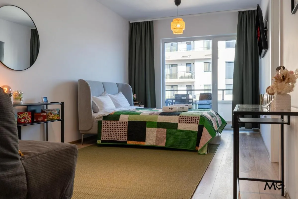 Image 6 of MoHost Green – Your Cozy Studio with Mountain Views