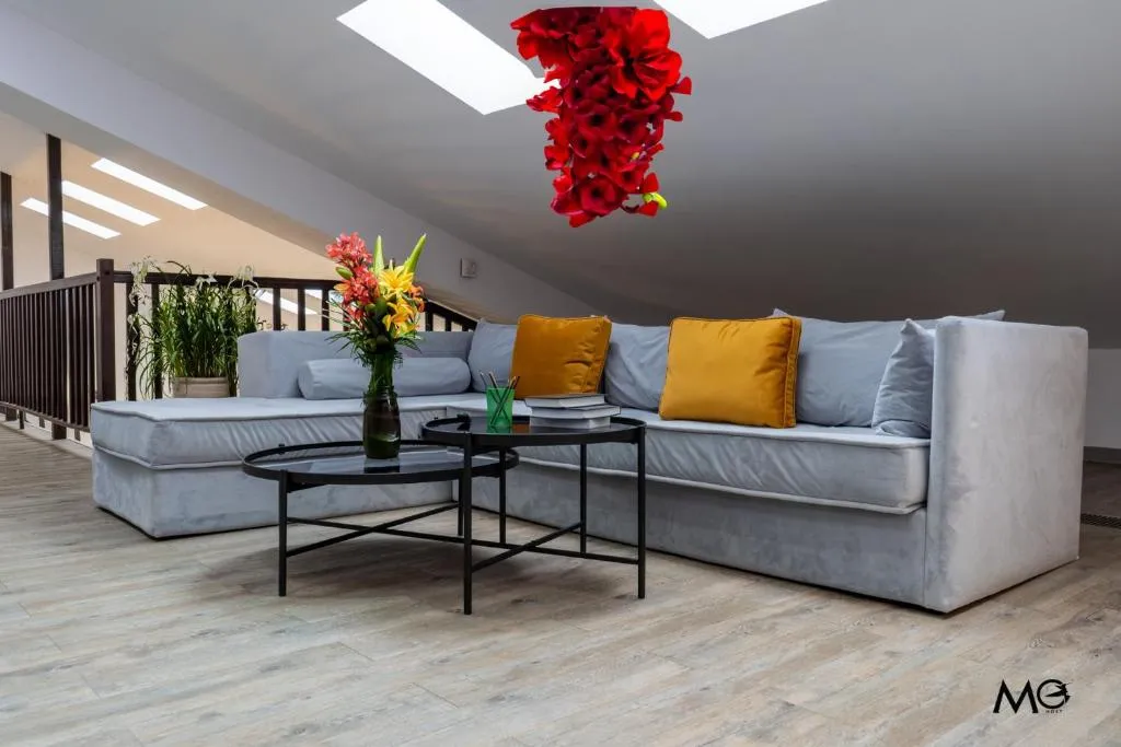 Image 1 of MoHost Silver A – Duplex Luxury Retreat