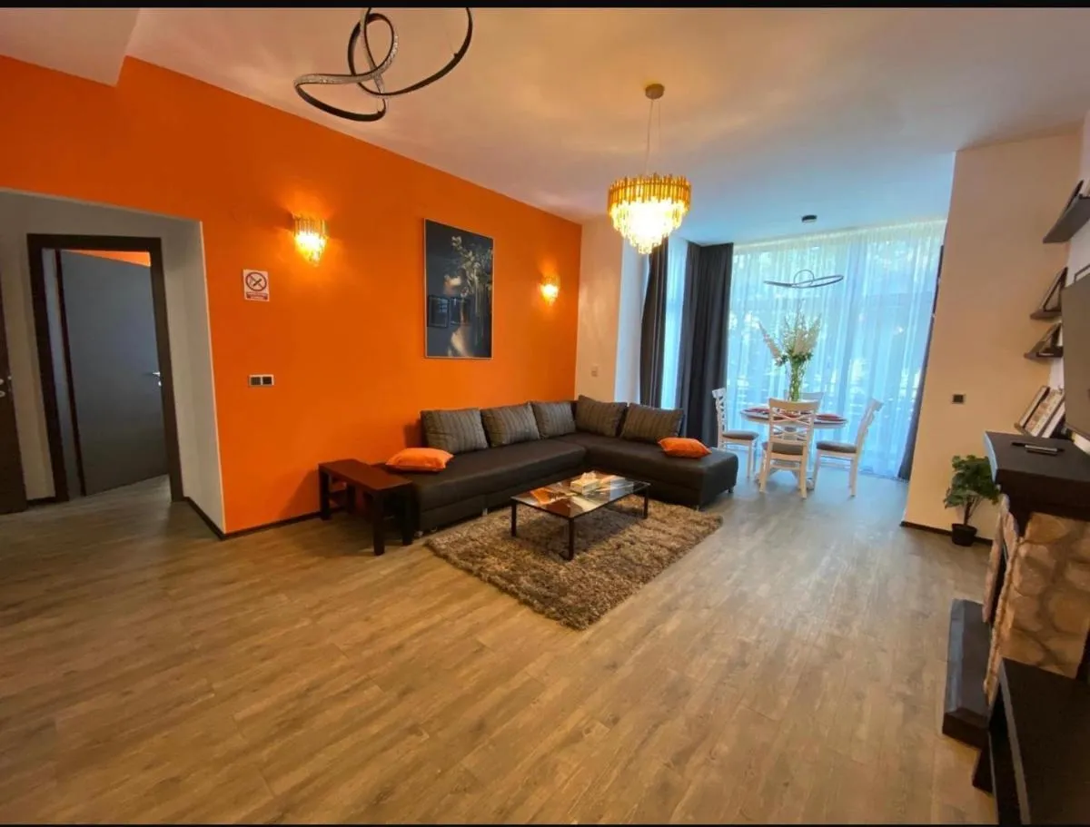 Image 2 of Montana Luxury Vue
