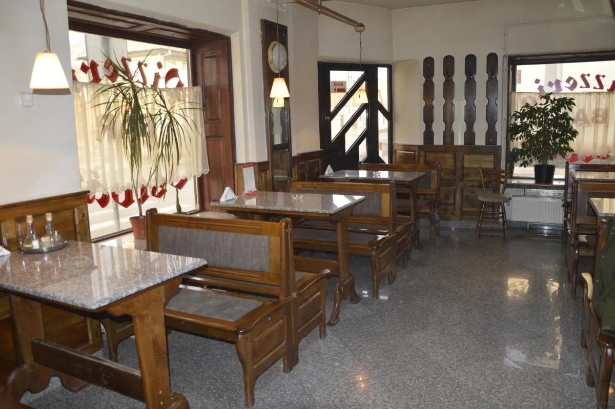Image 5 of Motel Buti