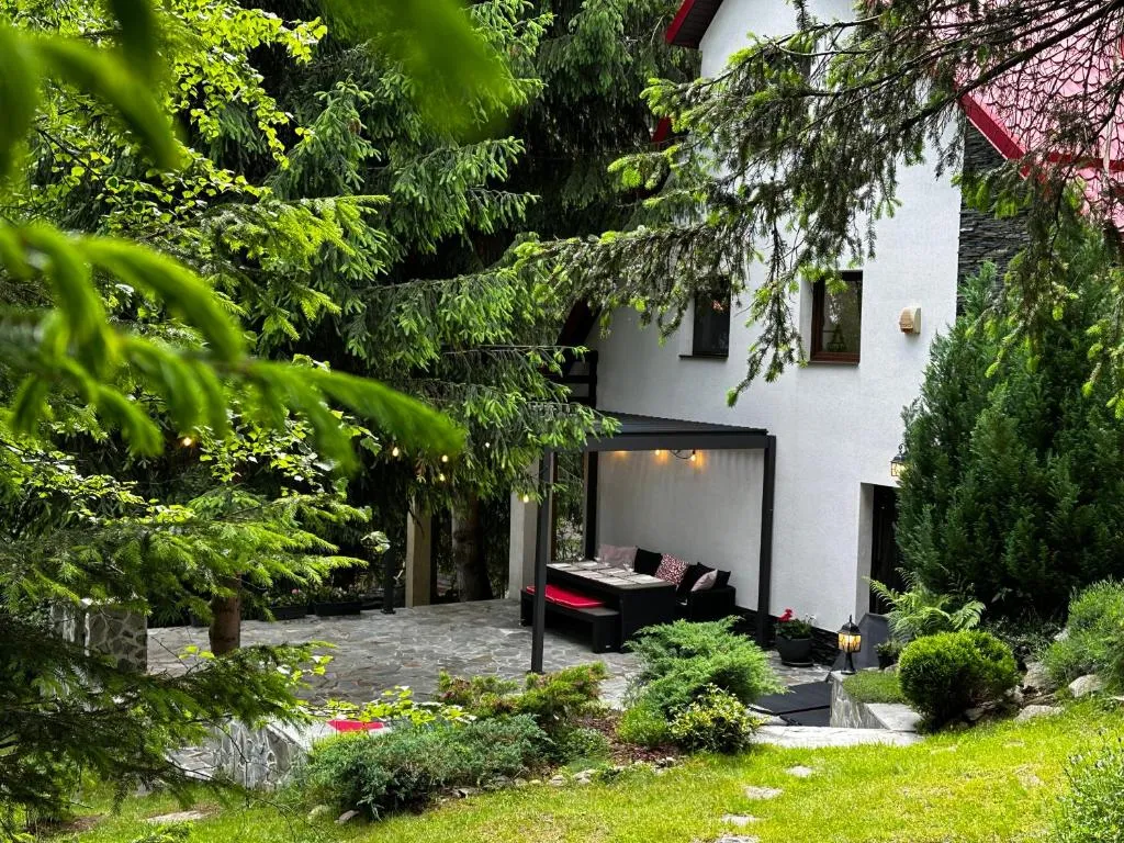 Image 1 of Mountain Chalet – Cabana la Muntele Baisorii