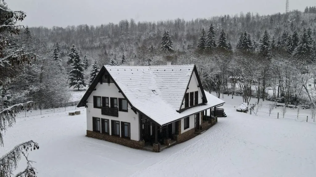Image 1 of Mountain Paradise & Wellness