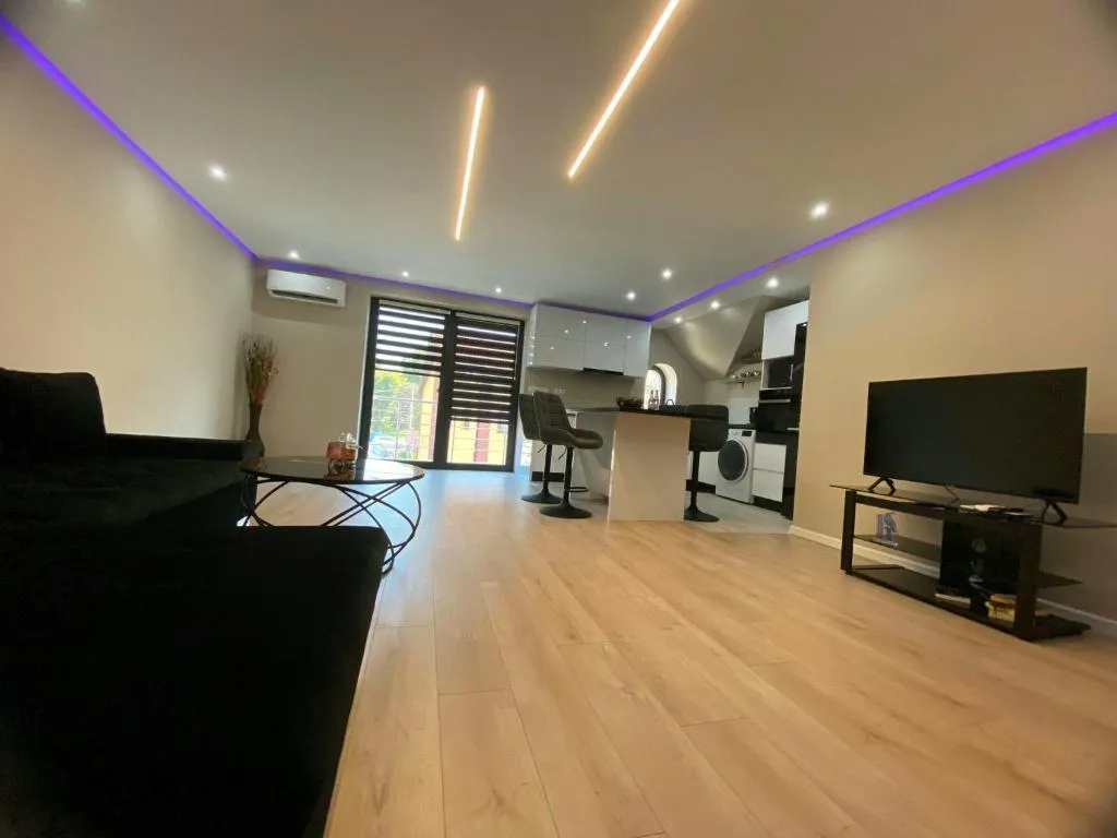 Image 1 of Muki House