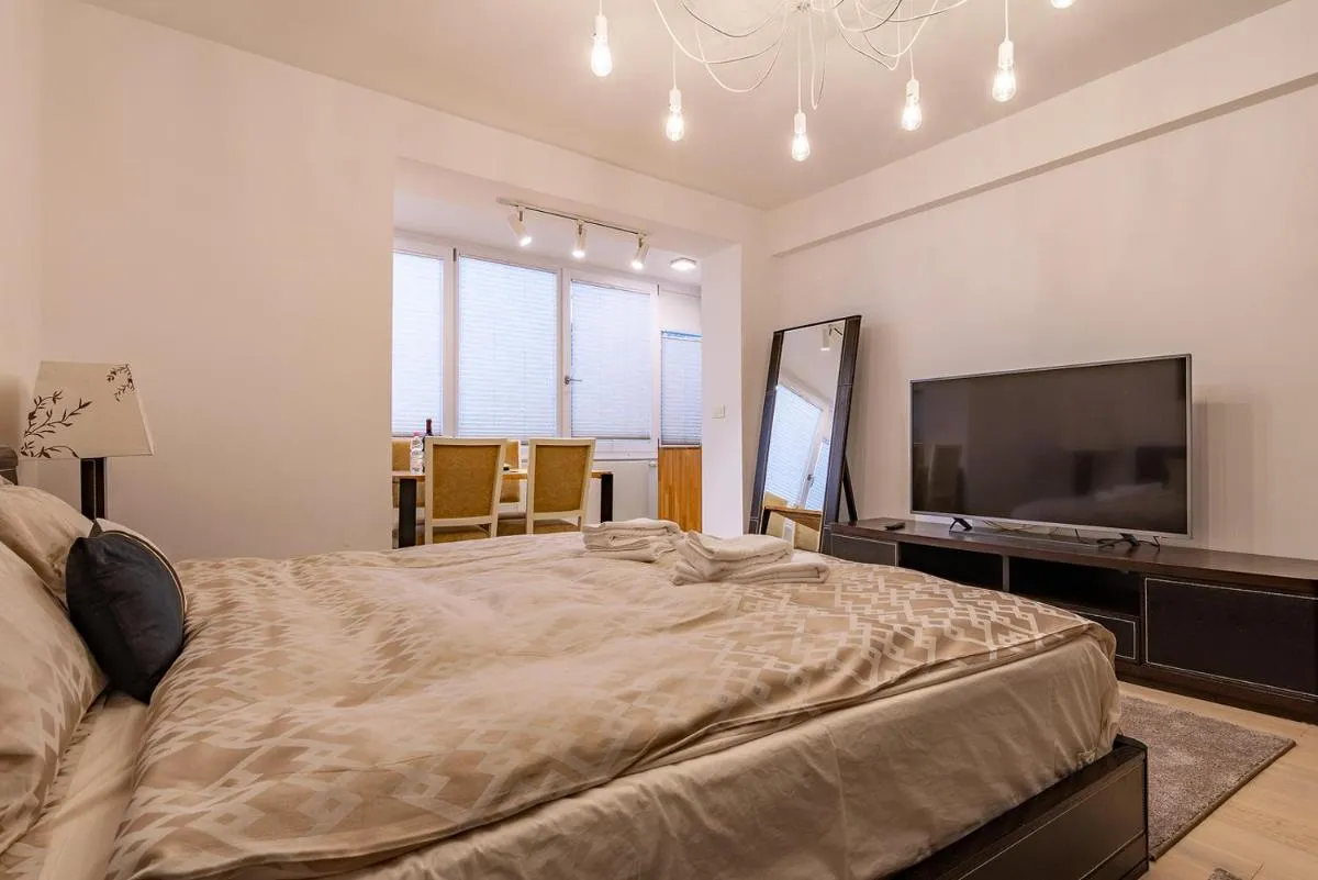 Image 5 of New Central Luxury Studio near AFI Mall and OLD TOWN by MM Host