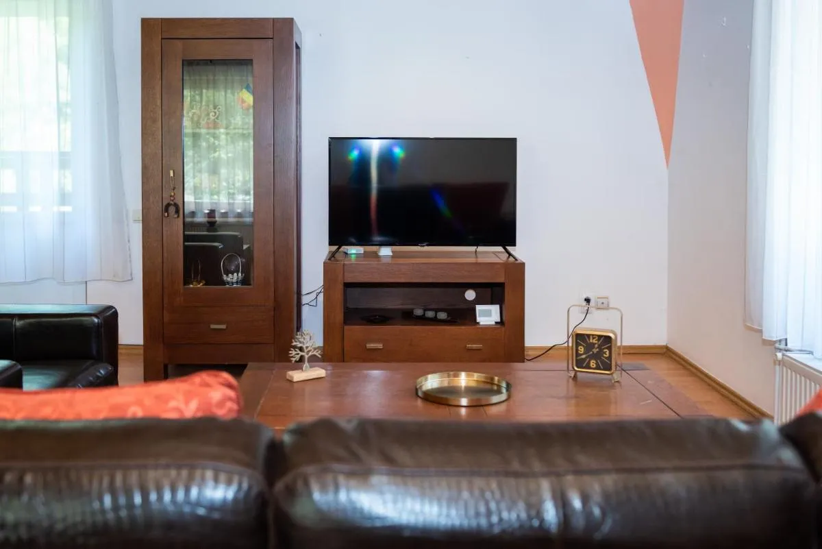 Image 4 of Oasis Mountain Villa