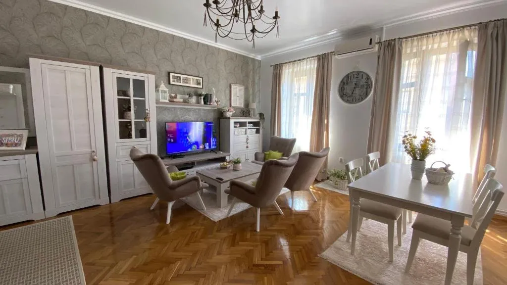 Image 1 of Old Town Apartment Ana