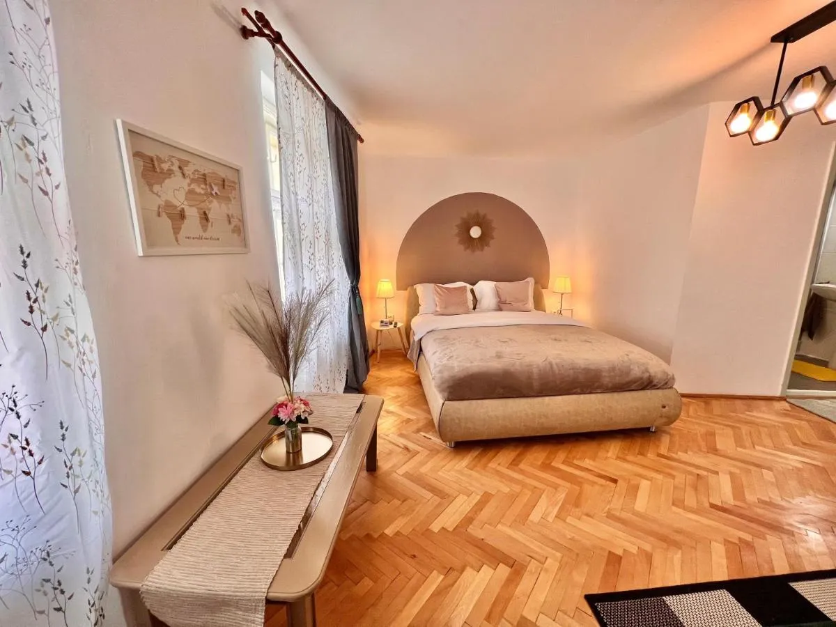 Image 3 of Old Town City Center Apartments
