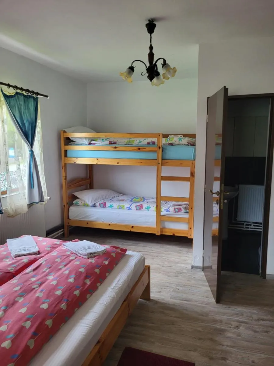 Image 4 of Pension Cabana Cetatile Ponorului