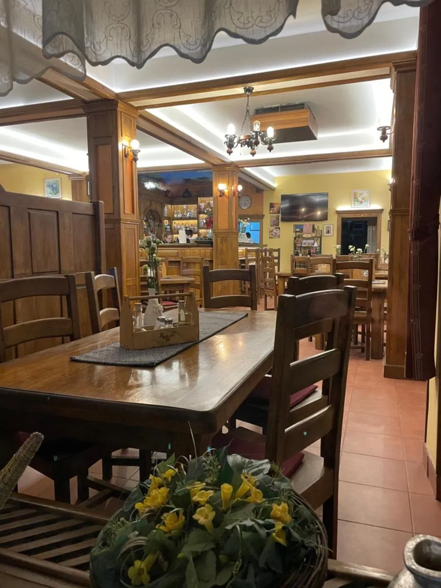 Image 2 of Pensiune Restaurant ROUTE60