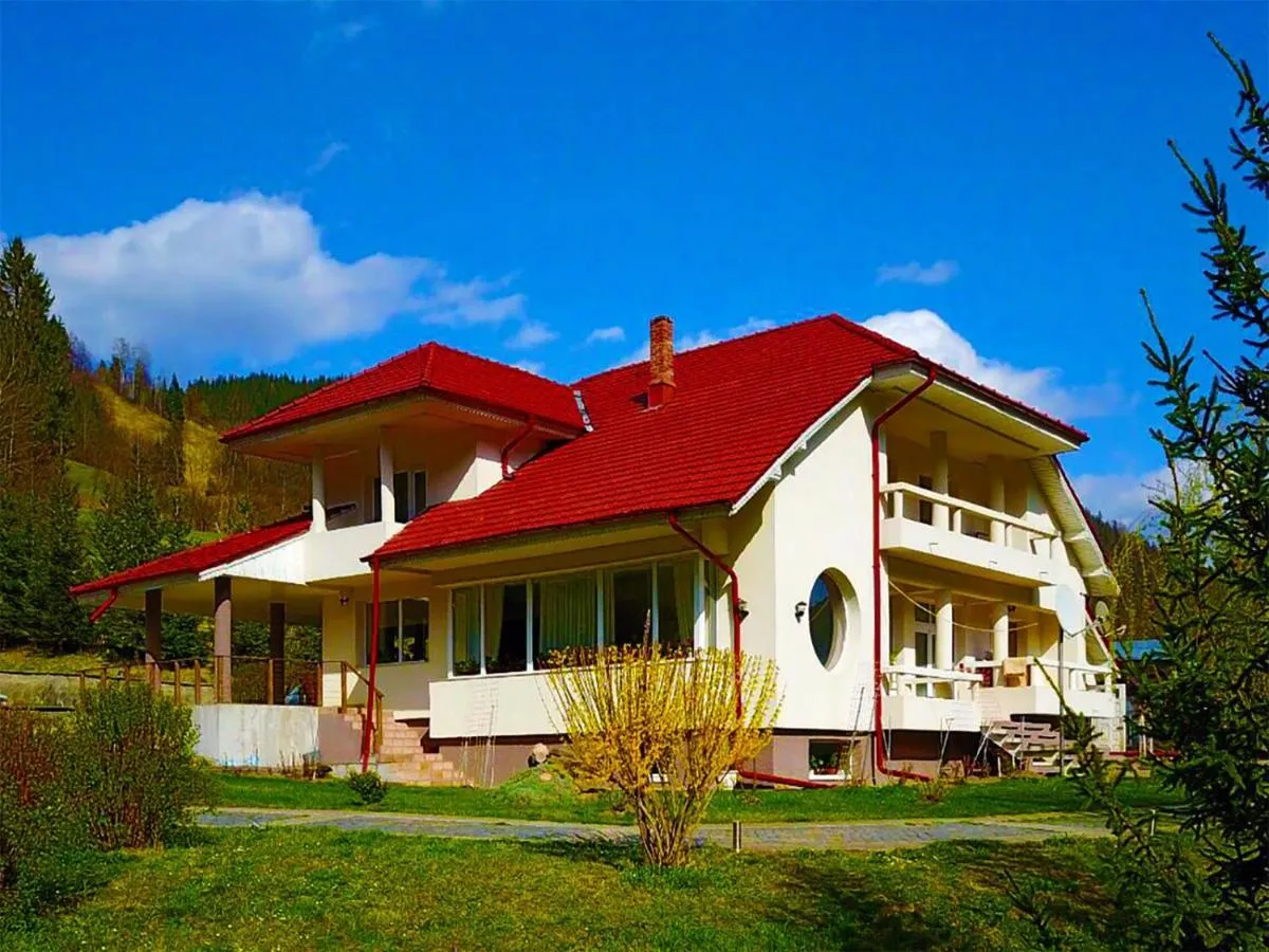 Image 2 of Pensiunea Aurora Izvorul Muntelui