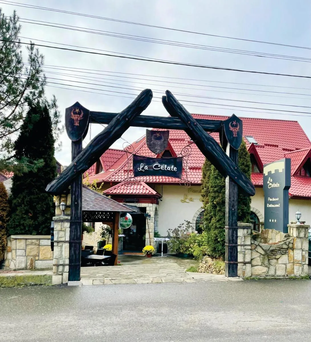 Image 4 of Pensiunea La Cetate