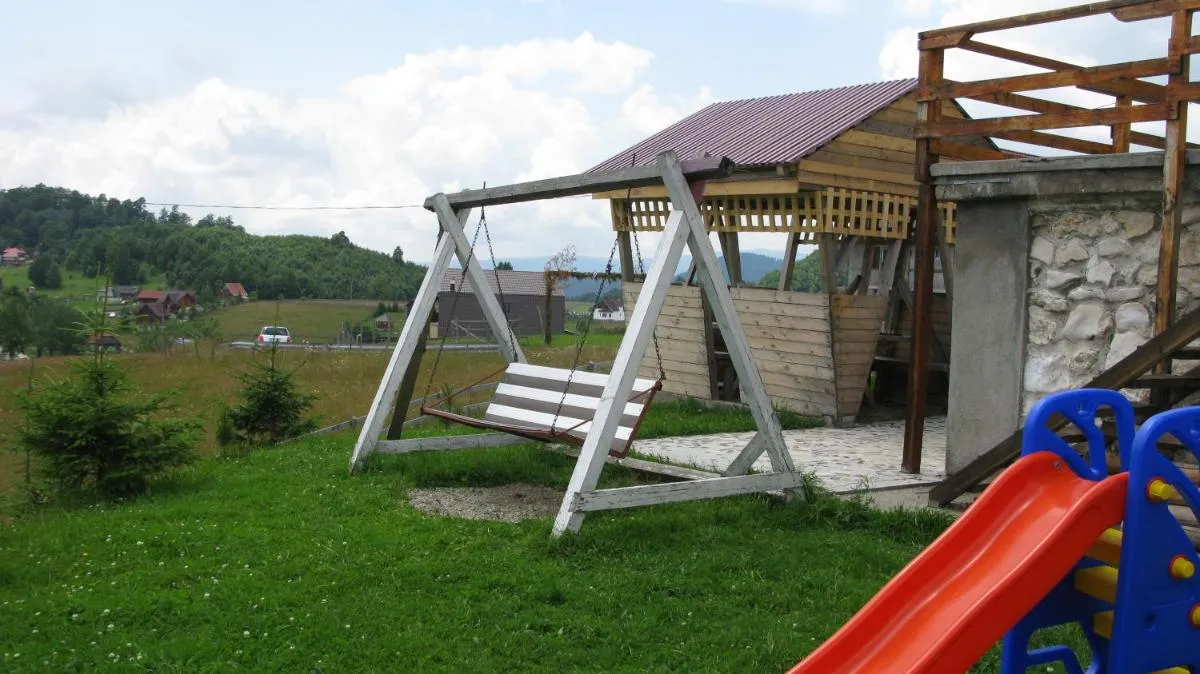 Image 3 of Pensiunea Pui de Urs Sirnea