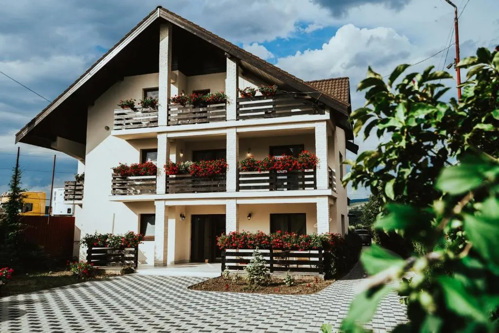 Image 1 of Pensiunea Romana