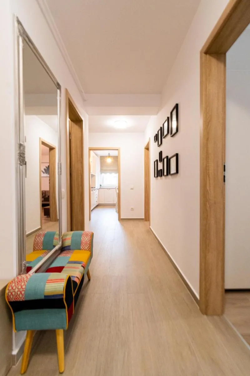 Image 6 of Pentha Apt – Stylish and Spacious 2-Bedroom Apartment near Coresi Mall
