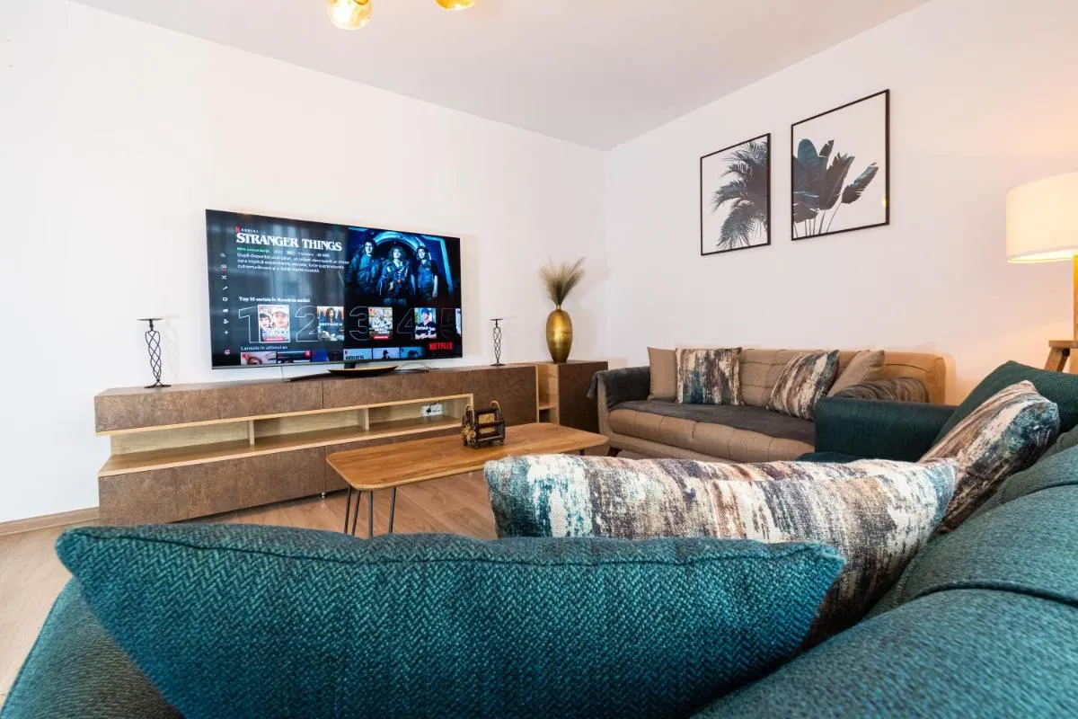 Image 7 of Pentha Apt – Stylish and Spacious 2-Bedroom Apartment near Coresi Mall