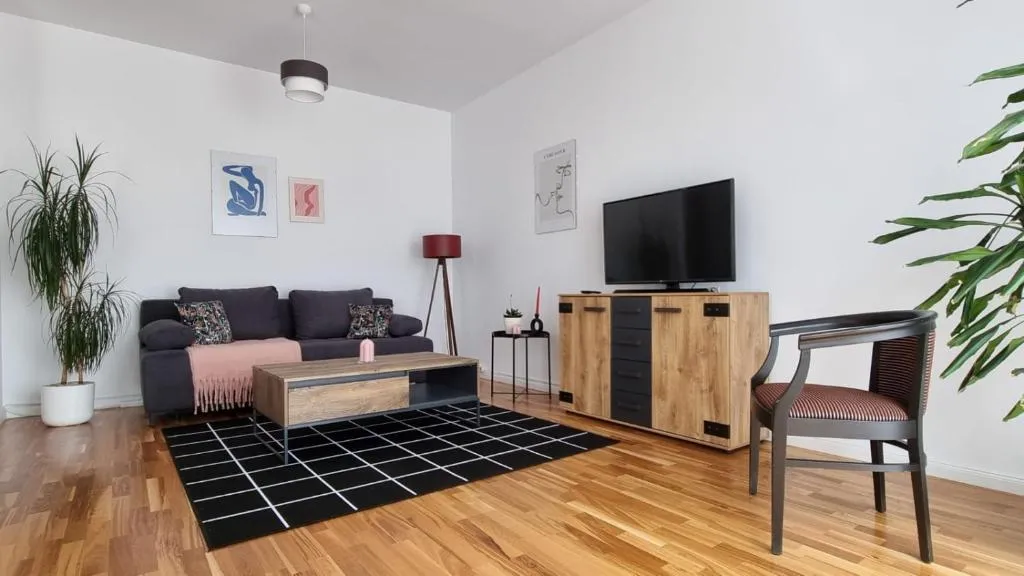 Image 1 of Penthouse Cosmopolit