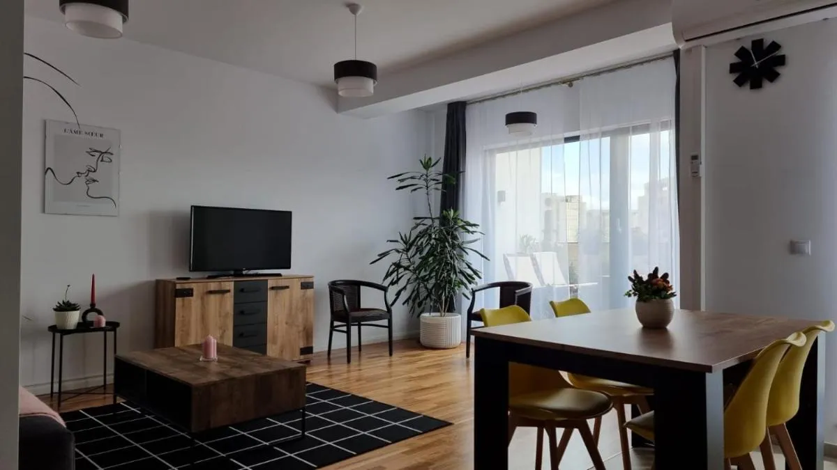 Image 2 of Penthouse Cosmopolit