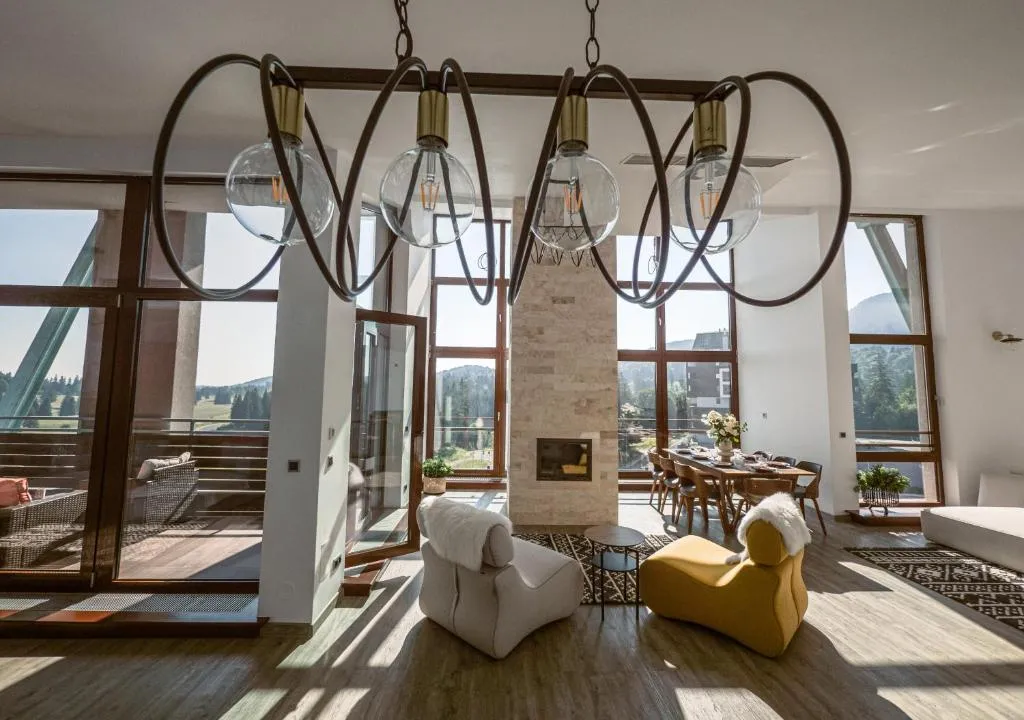 Image 1 of Penthouse Poiana Brașov B44