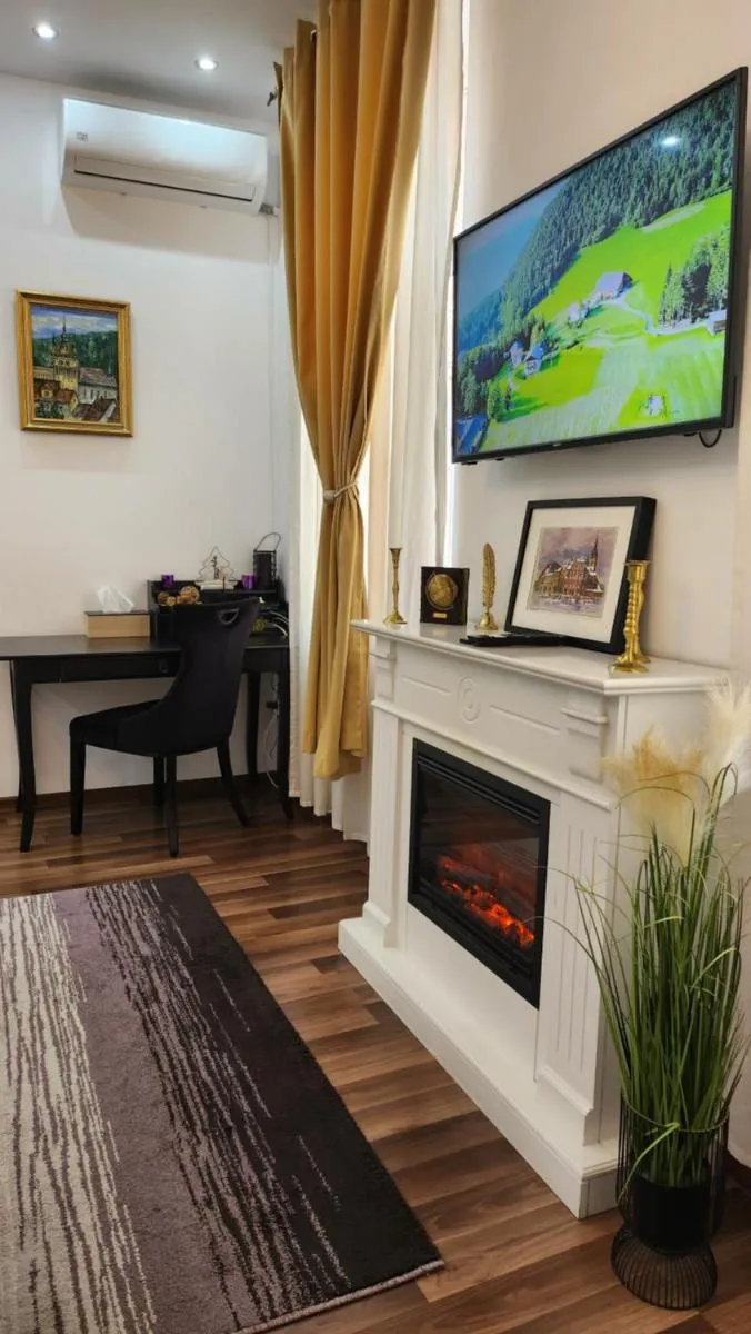 Image 2 of Piazza Grande Apartment