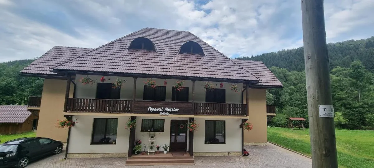 Image 5 of Popasul Moților