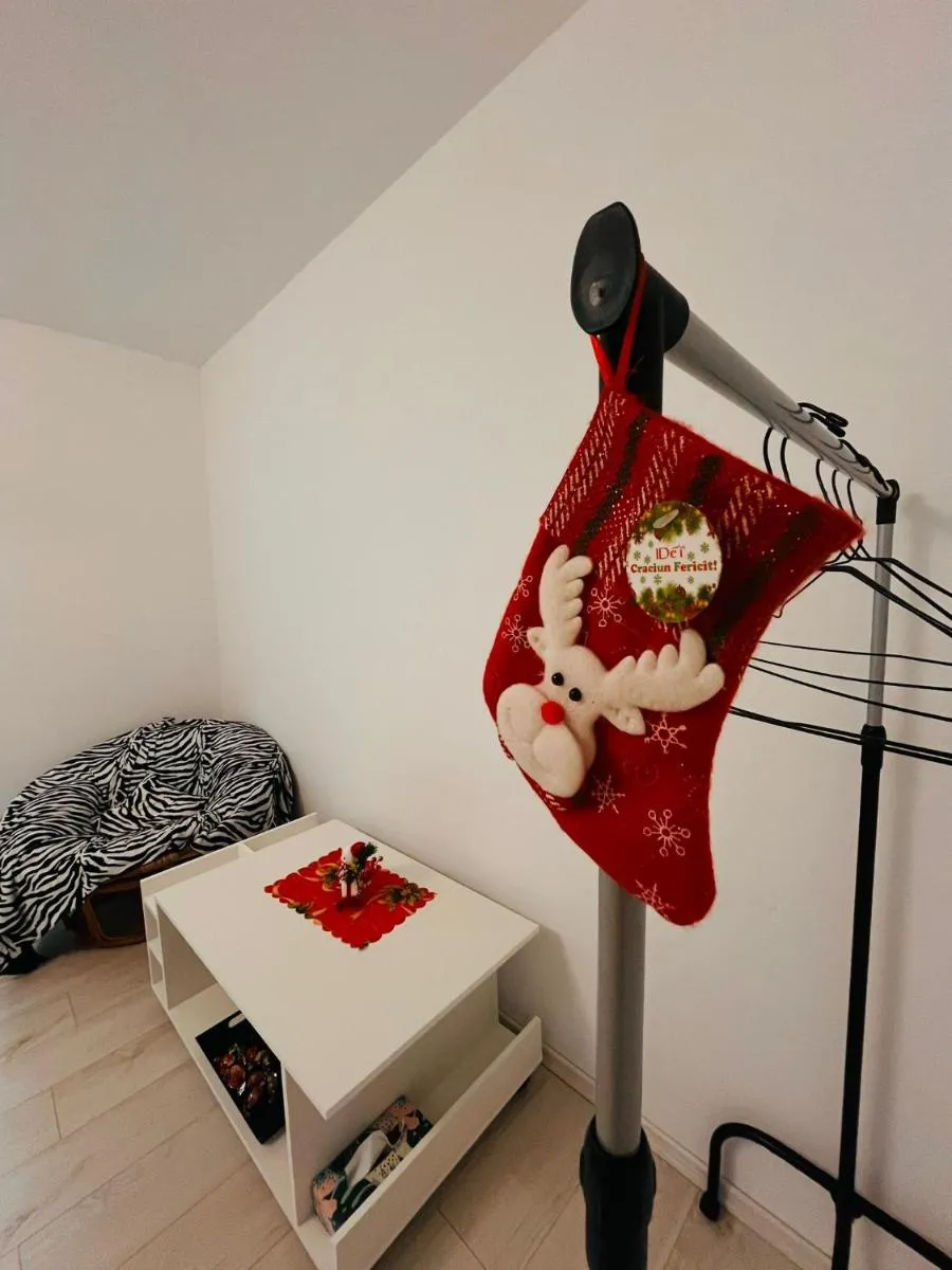 Image 4 of Pop’s Apartment