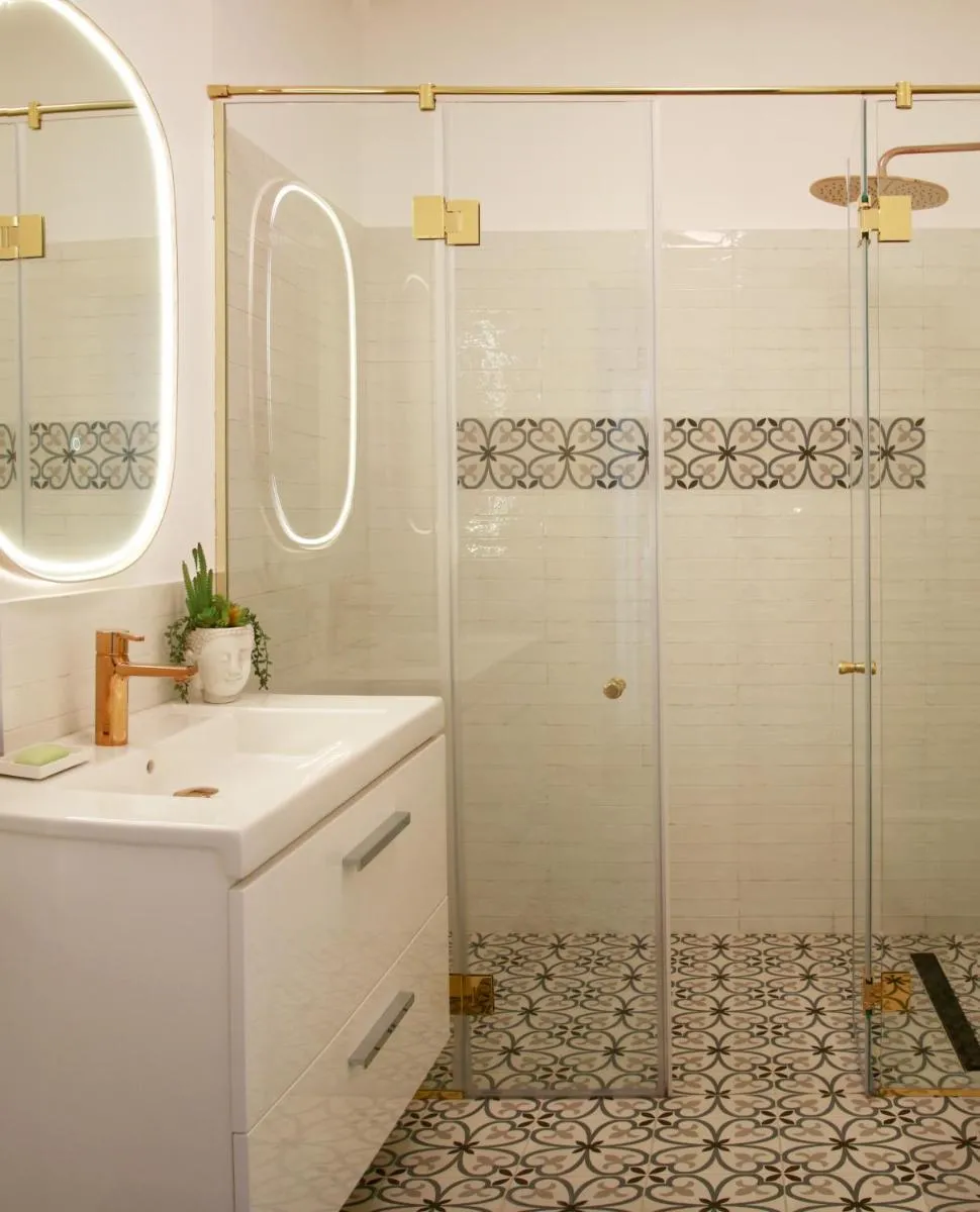 Image 7 of Premium Central Apartment