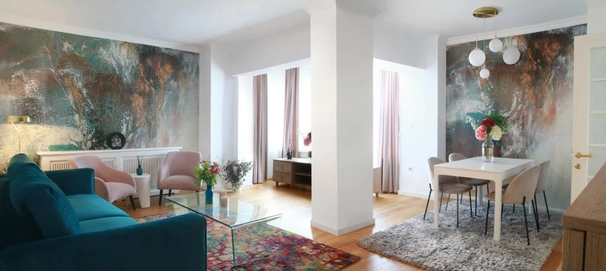 Image 2 of Premium Central Apartment