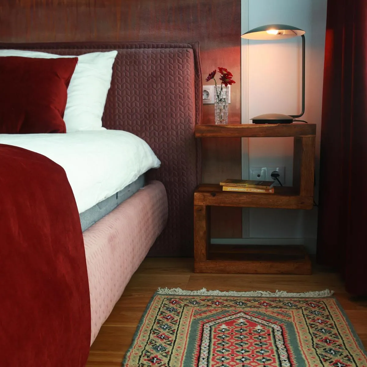 Image 4 of Premium Central Apartment