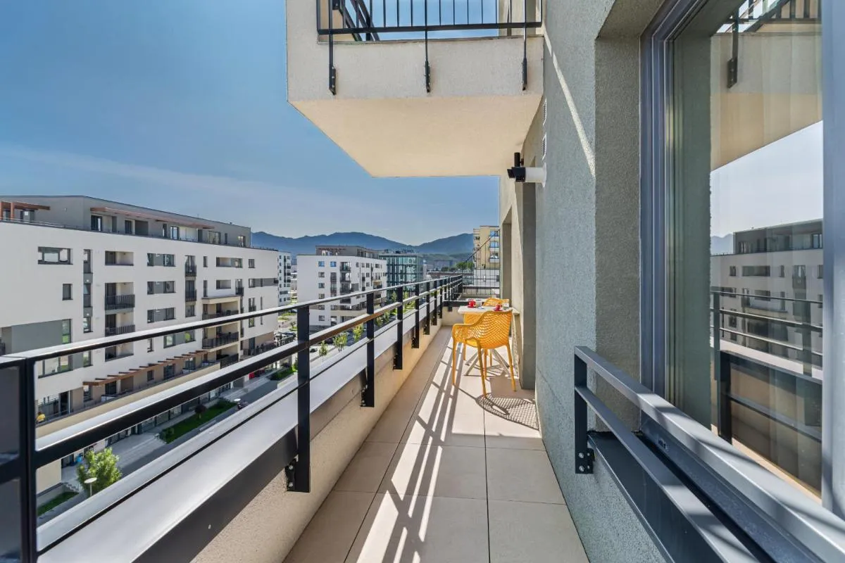 Image 7 of Promenada Studios