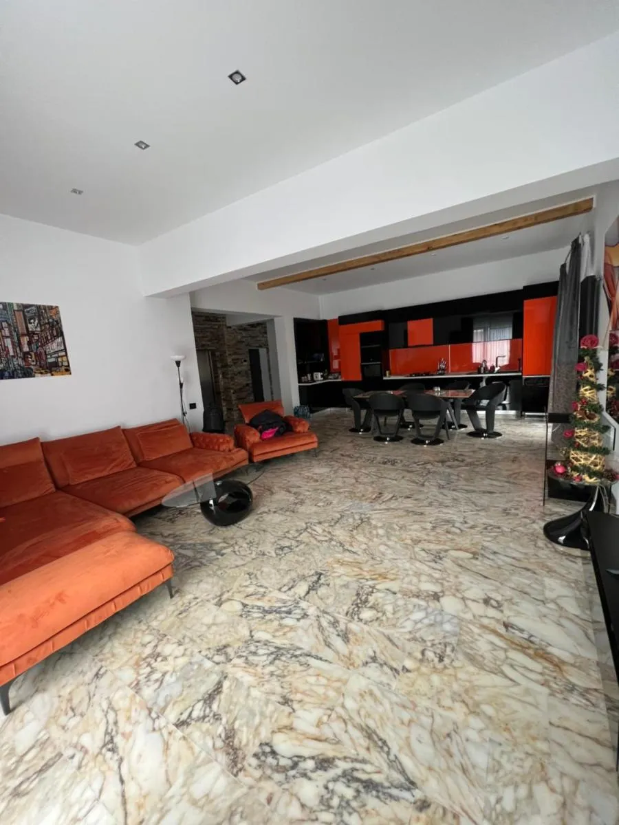 Image 3 of R&B Apartments