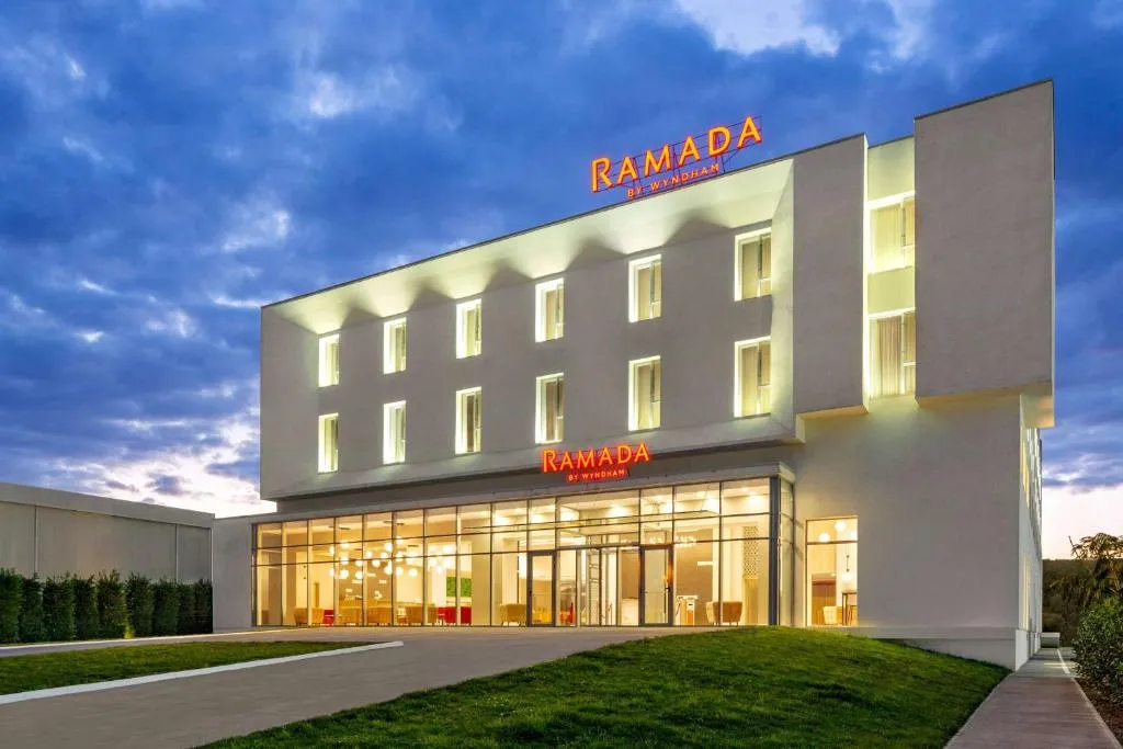 Image 1 of Ramada by Wyndham Targu Jiu