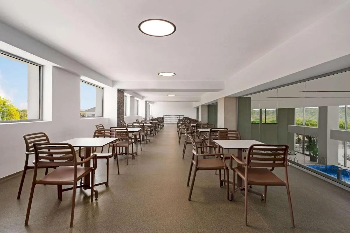Image 2 of Ramada by Wyndham Targu Jiu