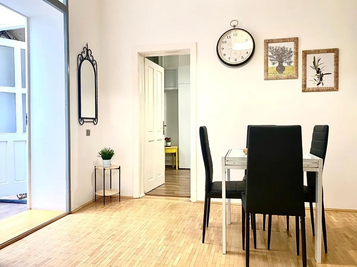 Image 7 of Republique Family Apartment