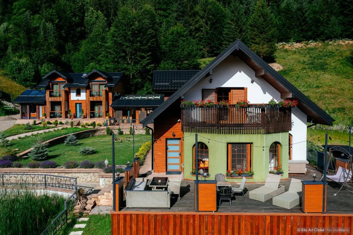 Image 3 of Rita Art Chalet Voronet