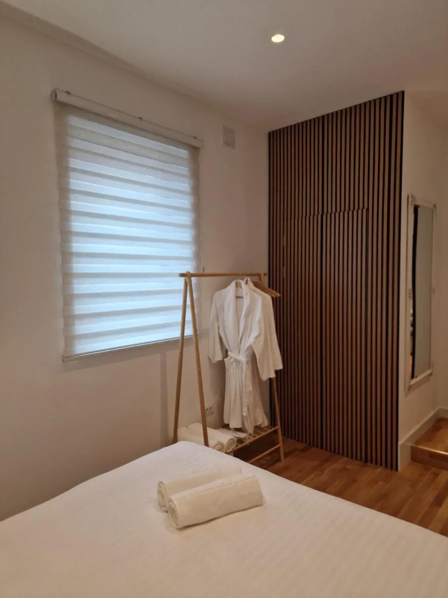 Image 6 of Rokebea Luxury