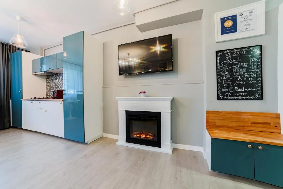 Image 6 of Romantic Jacuzzi Luxury Apartment