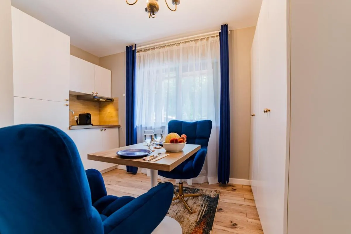 Image 4 of Romantic Jacuzzi Zamora Apartments -Adults Only