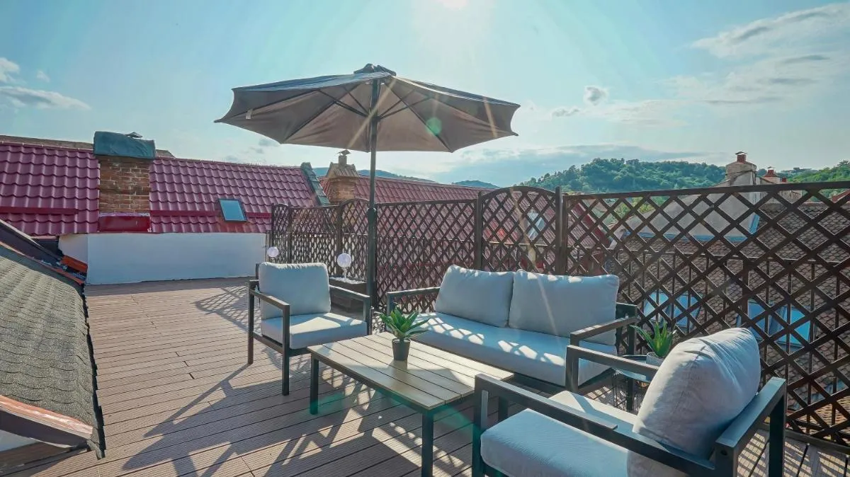 Image 6 of Rooftop proprety with Large Terrace & Stunning Views – Brașov
