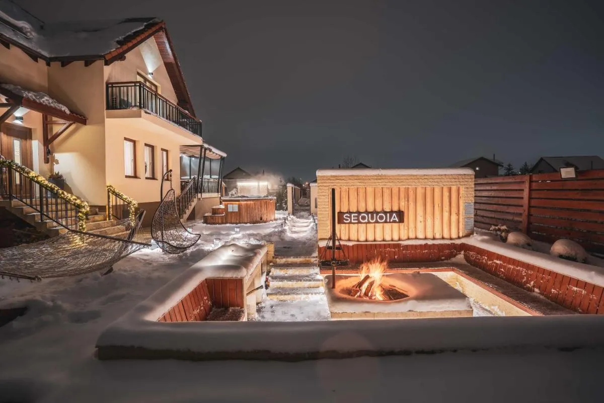 Image 2 of Roots Villa Sequoia