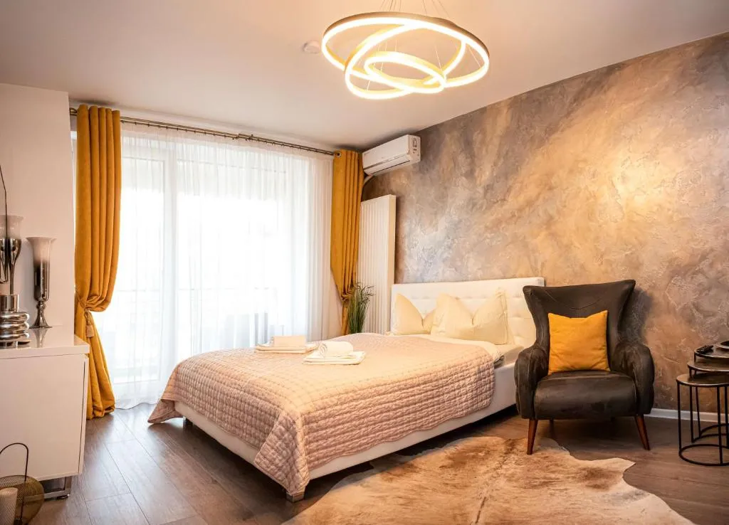 Image 1 of Royal Apartment