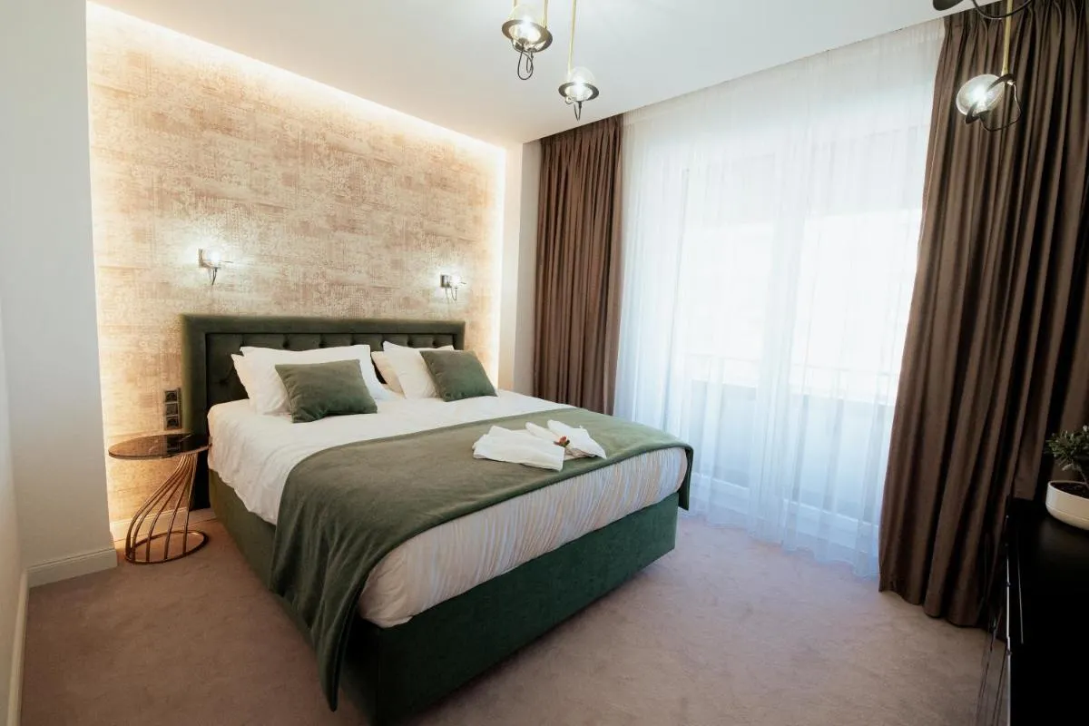 Image 4 of Royal Penthouse