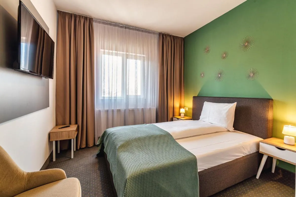 Image 7 of Saga Rooms