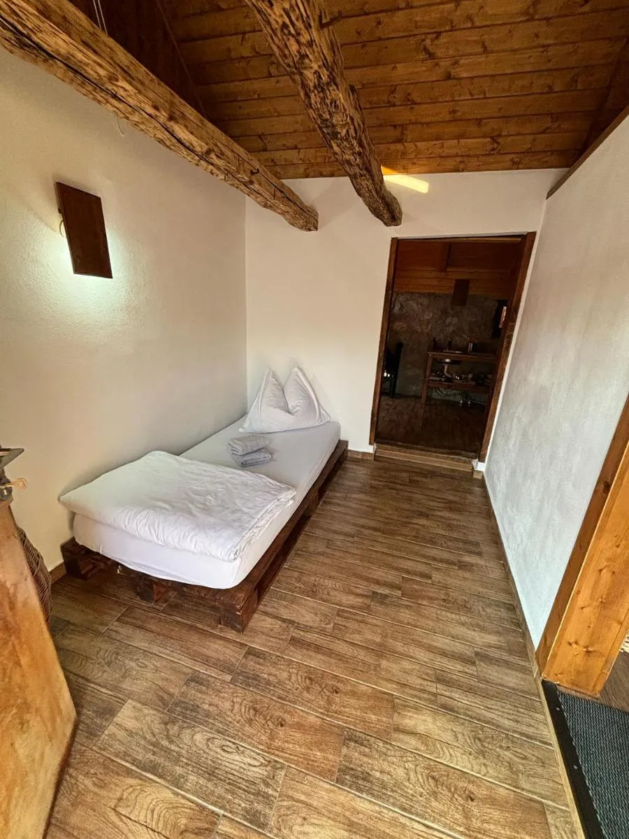 Image 5 of Salaš u Bregu in Cheile Carasului