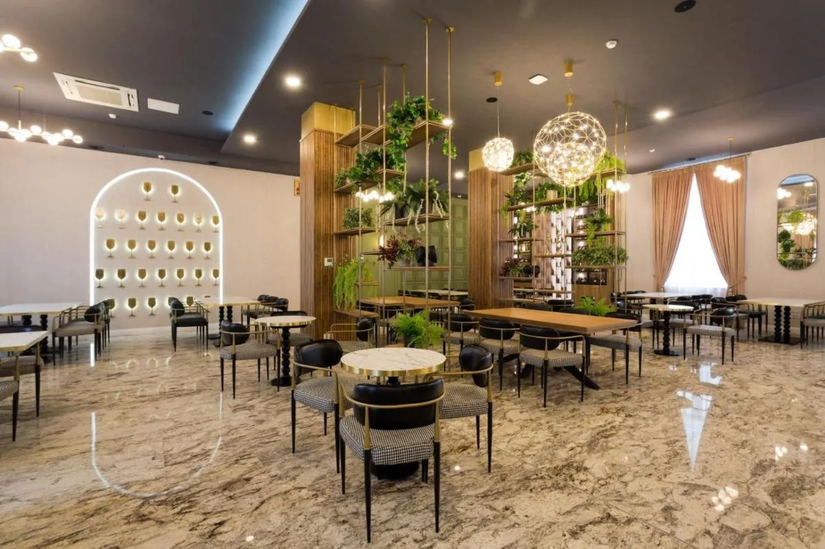 Image 2 of Sentir Hotel