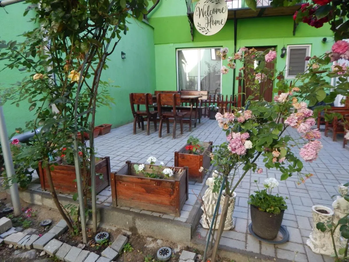 Image 2 of Sibiu Home 4 Green