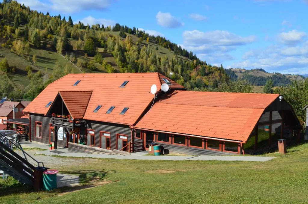 Image 1 of Skigyimes Guesthouse