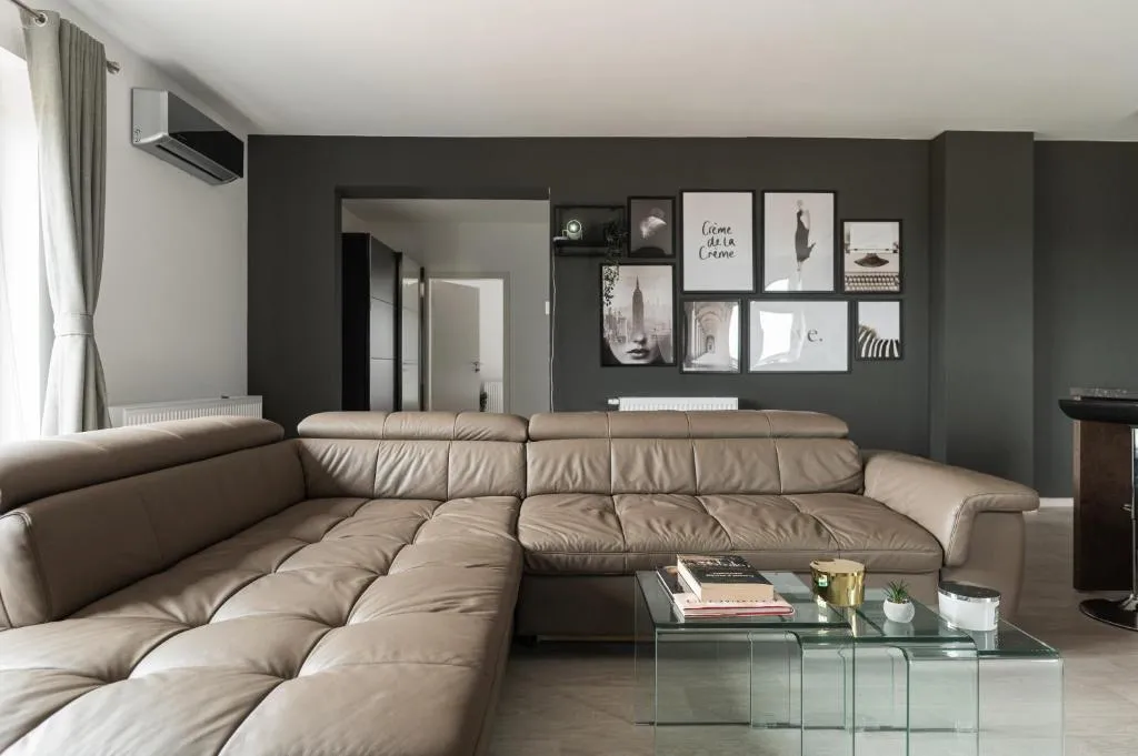 Image 1 of Skylark – Tokyo Penthouse with Jacuzzi, Movie Theater & Panoramic View